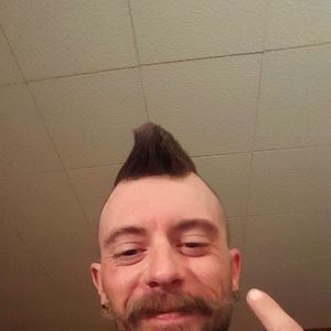 Meet your Posher, Eric